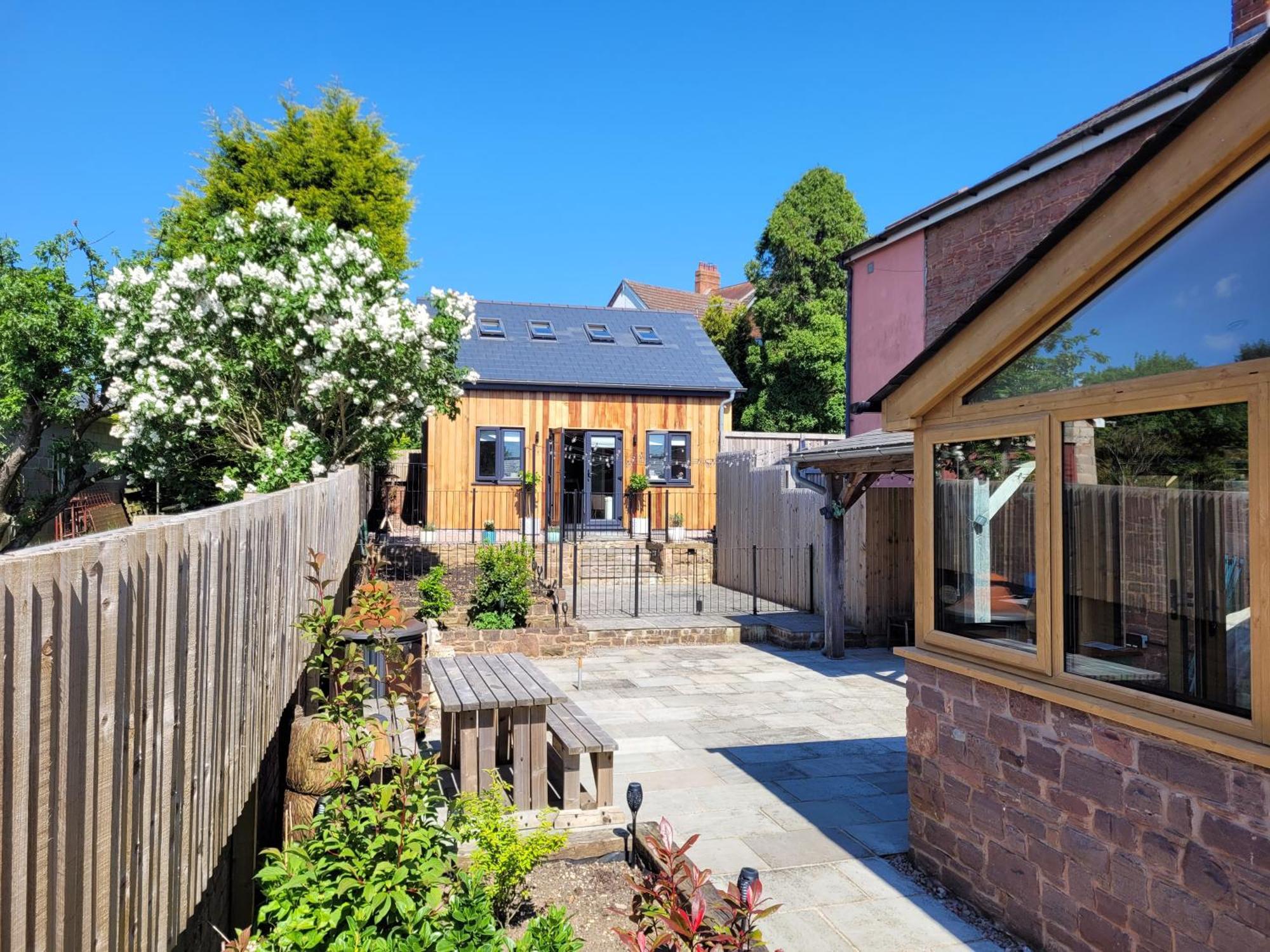 Forest Cedar Lodge, Forest Of Dean Cinderford Exterior foto